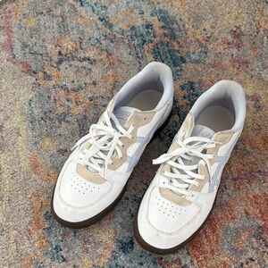 White sneakers - ASICS